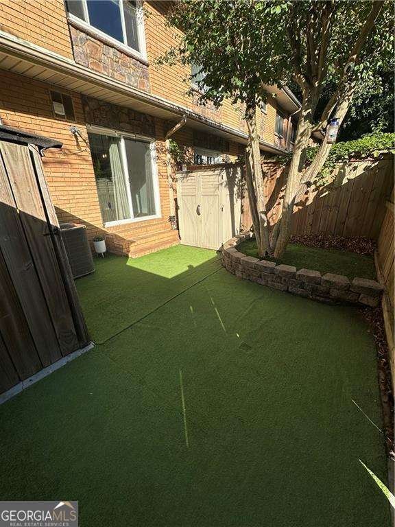 100 Biscayne Drive Atlanta - 12