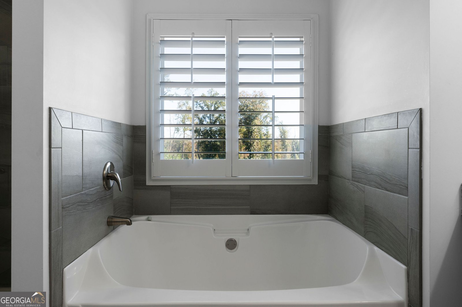 198 Holland Grove Lane Dallas - 28