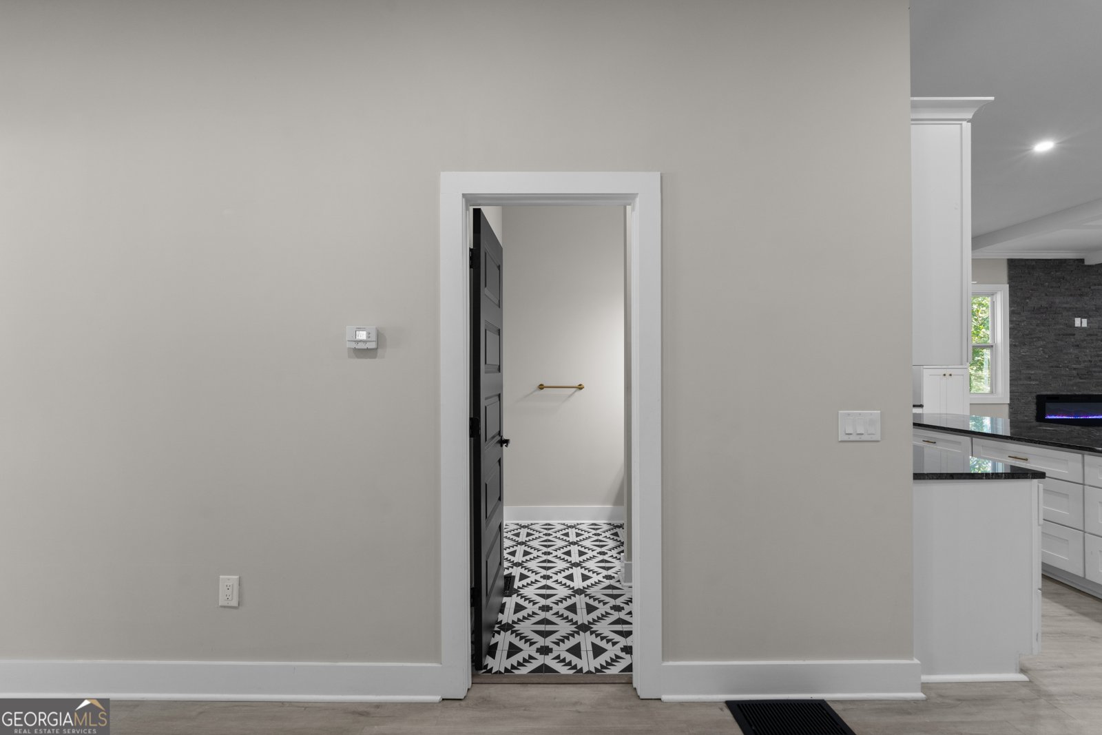 1331 Diamond Avenue Atlanta - 13