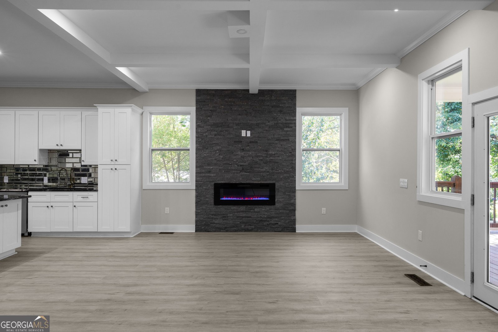 1331 Diamond Avenue Atlanta - 22