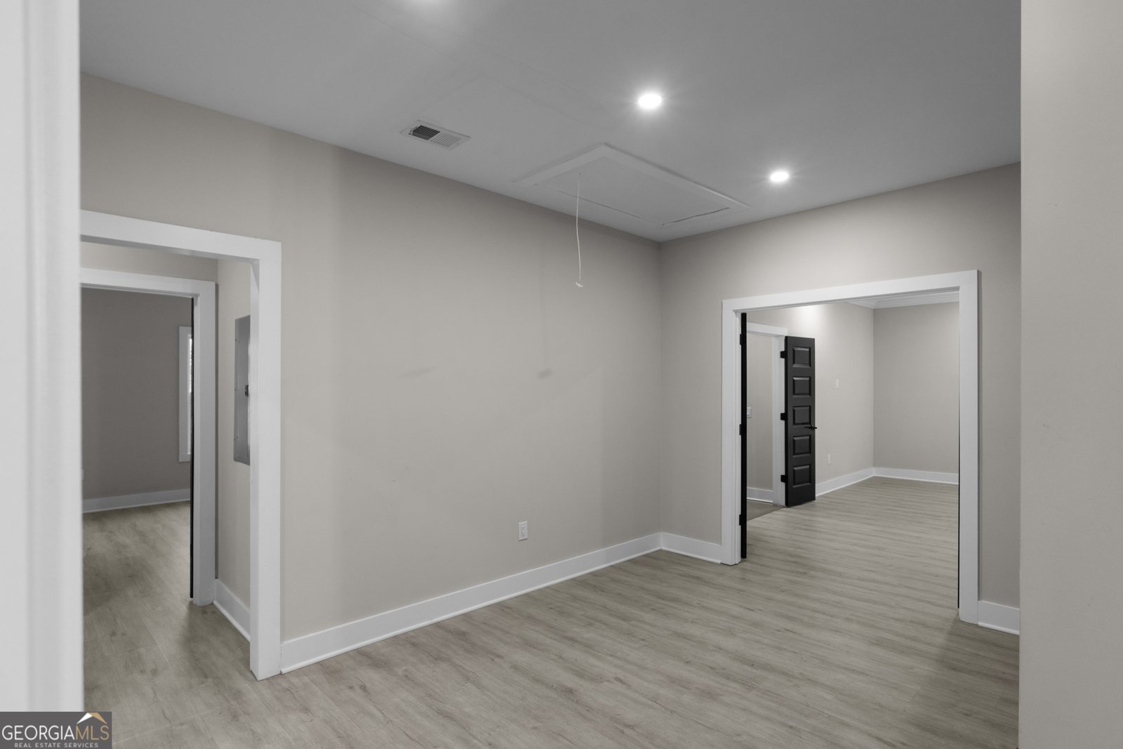 1331 Diamond Avenue Atlanta - 35