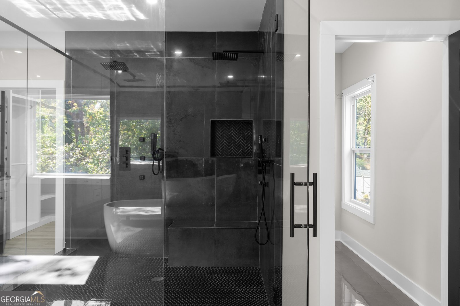 1331 Diamond Avenue Atlanta - 58