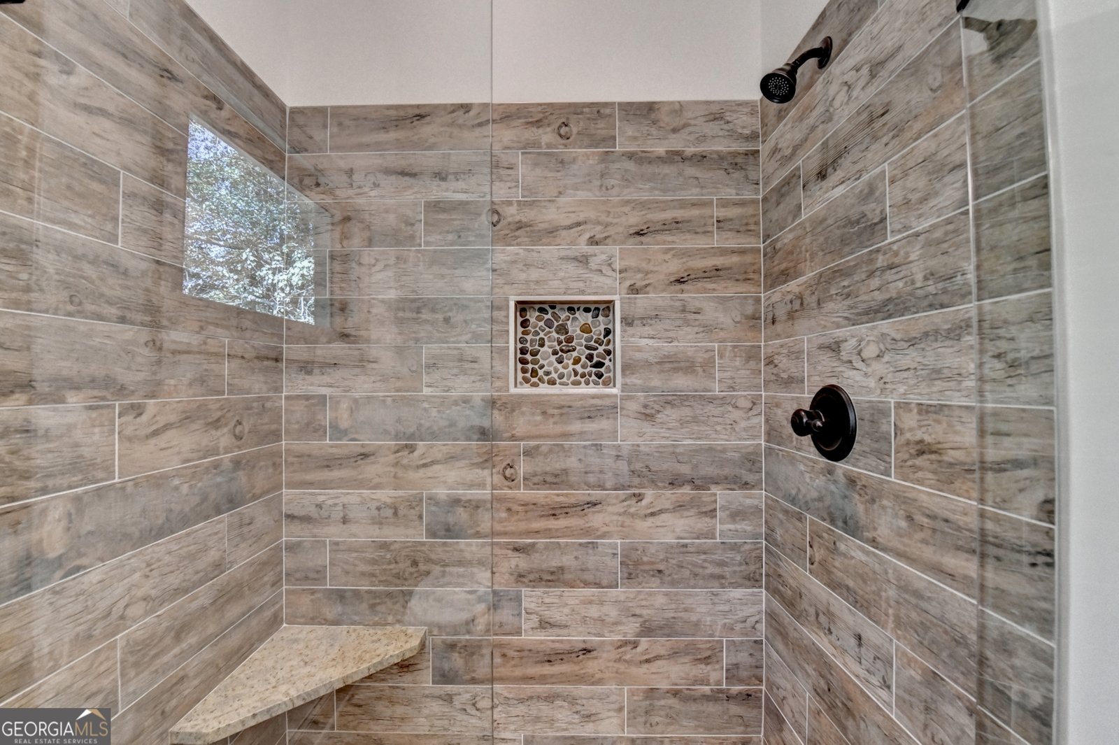 3625 Woodbury Creek Drive Cumming - 90