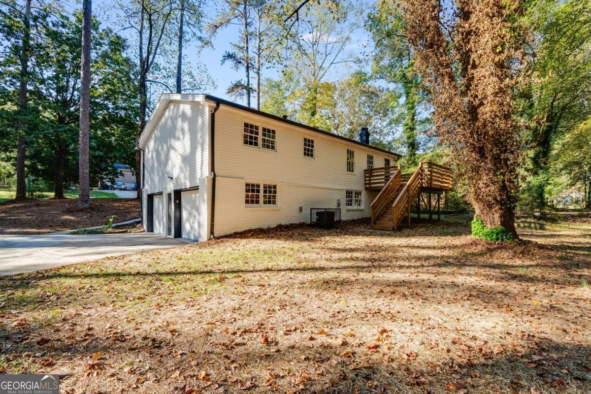 6883 Lakeshore Drive Douglasville - 10
