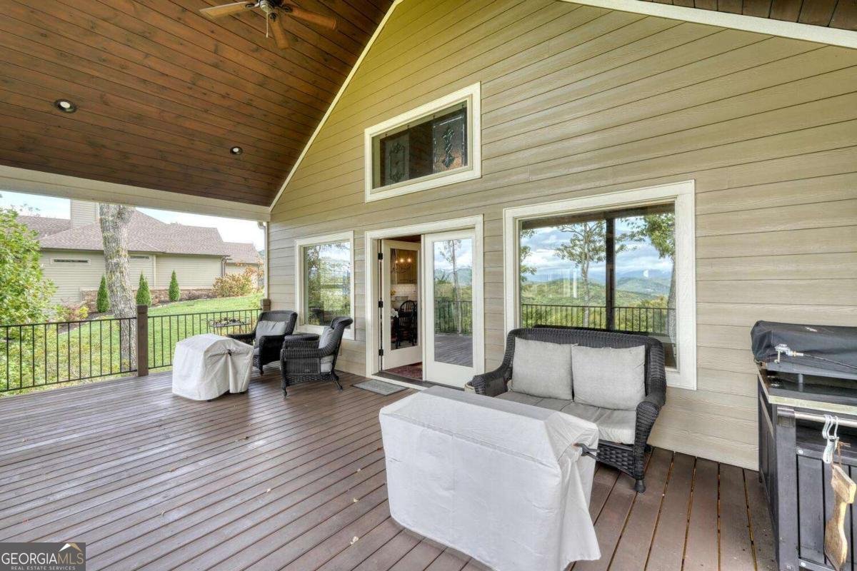 504 Ivy Log Heights Road Young Harris - 39