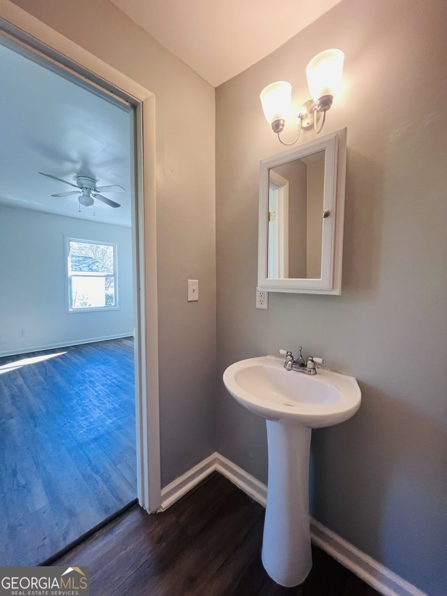 2215 Park Lane Valdosta - 32