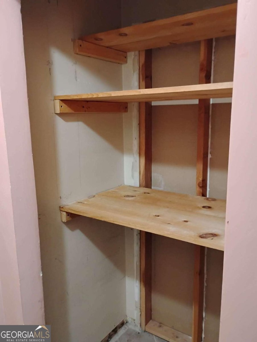 2094 Brian Way Decatur - 1