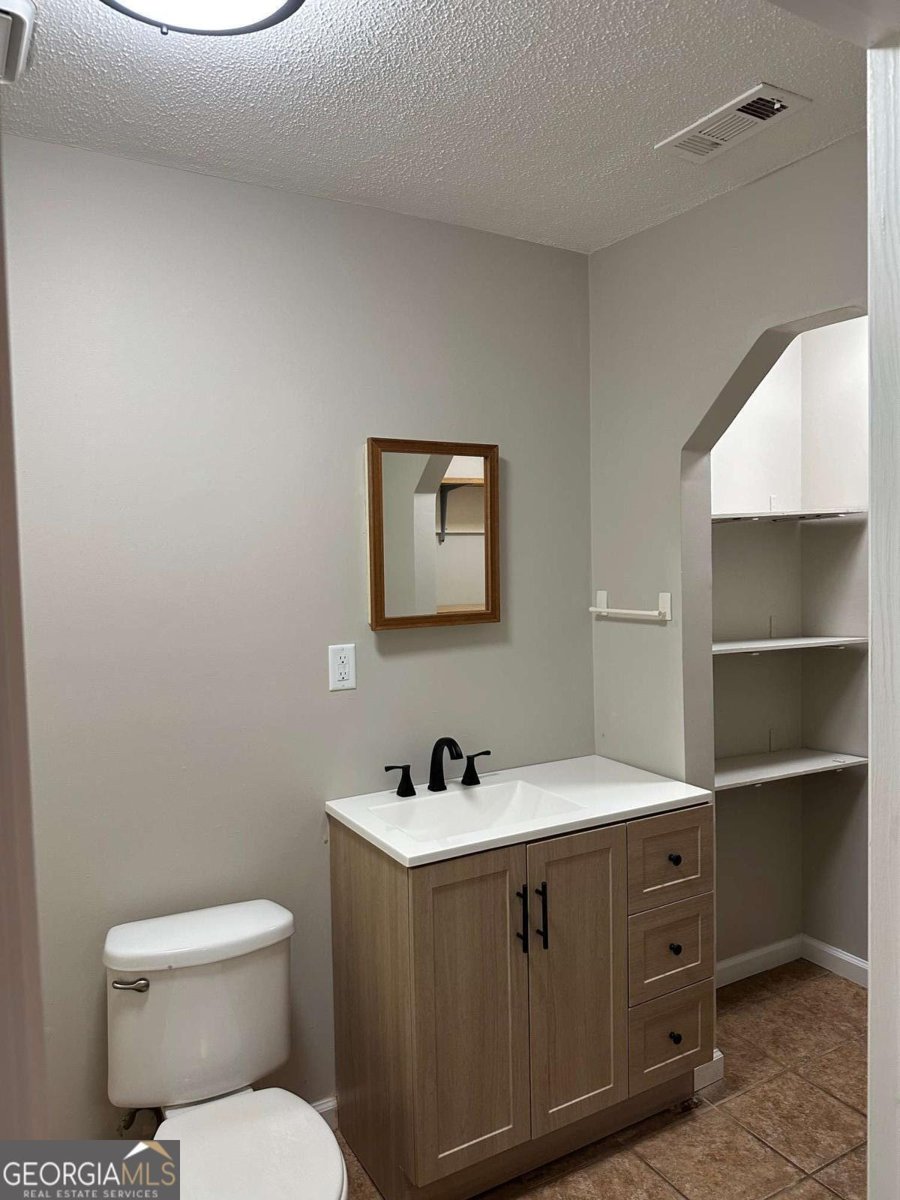 740 CHAPEL Road Martin - 13