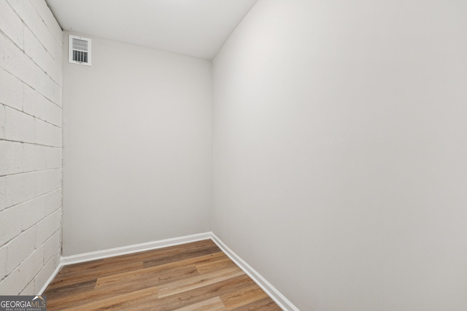 7030 Devon Drive Cumming - 12