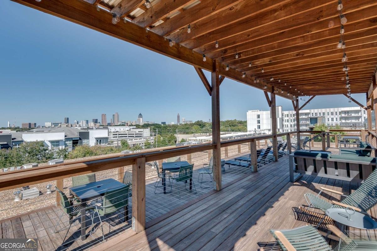 881 Memorial Drive Atlanta - 12