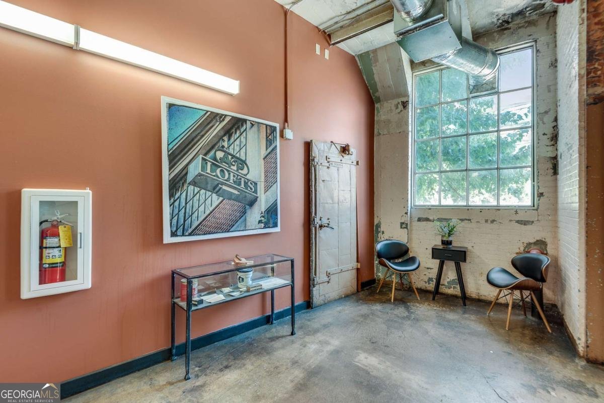 881 Memorial Drive Atlanta - 17