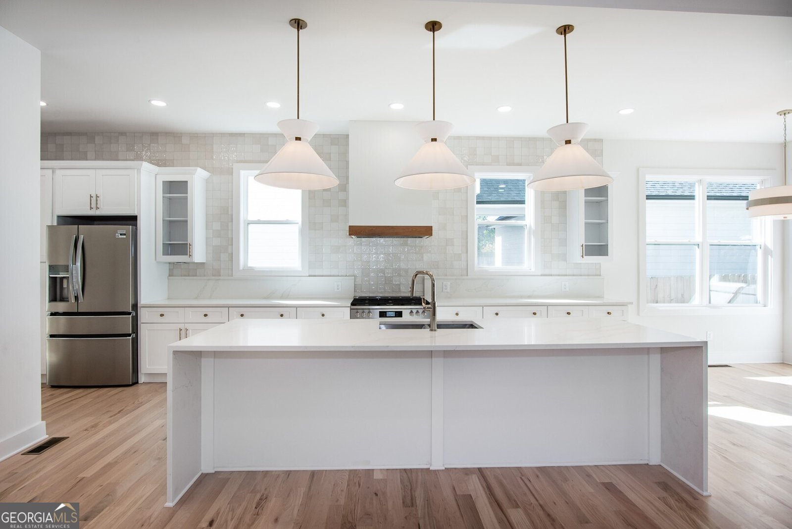 3395 Lee Street East Point - 20