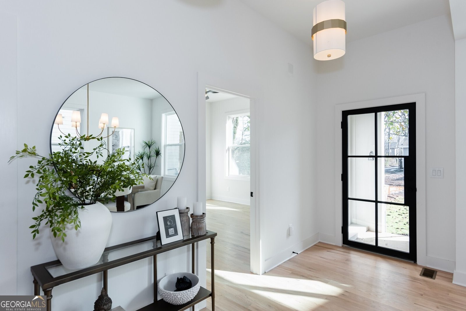 3395 Lee Street East Point - 5