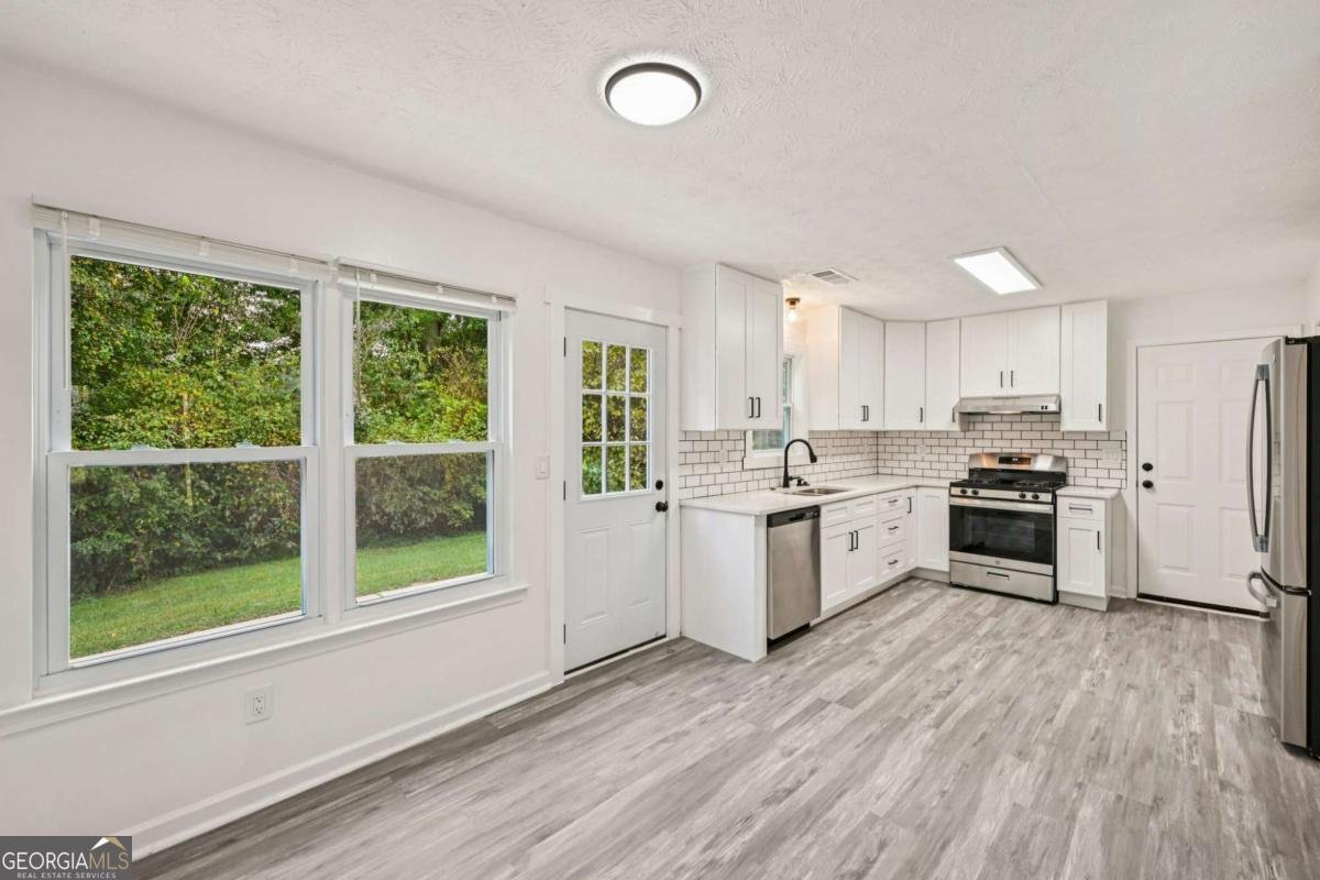 2811 Appaloosa Run Ellenwood - 10