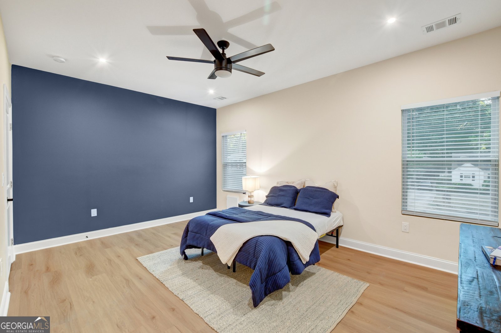 926 Avebury Drive East Point - 14