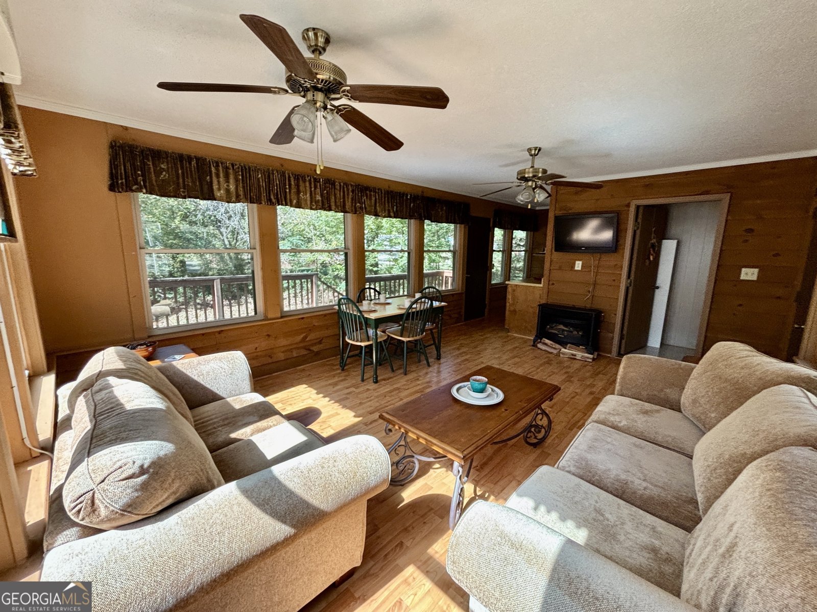 345 Hidden Valley Road Cleveland - 43