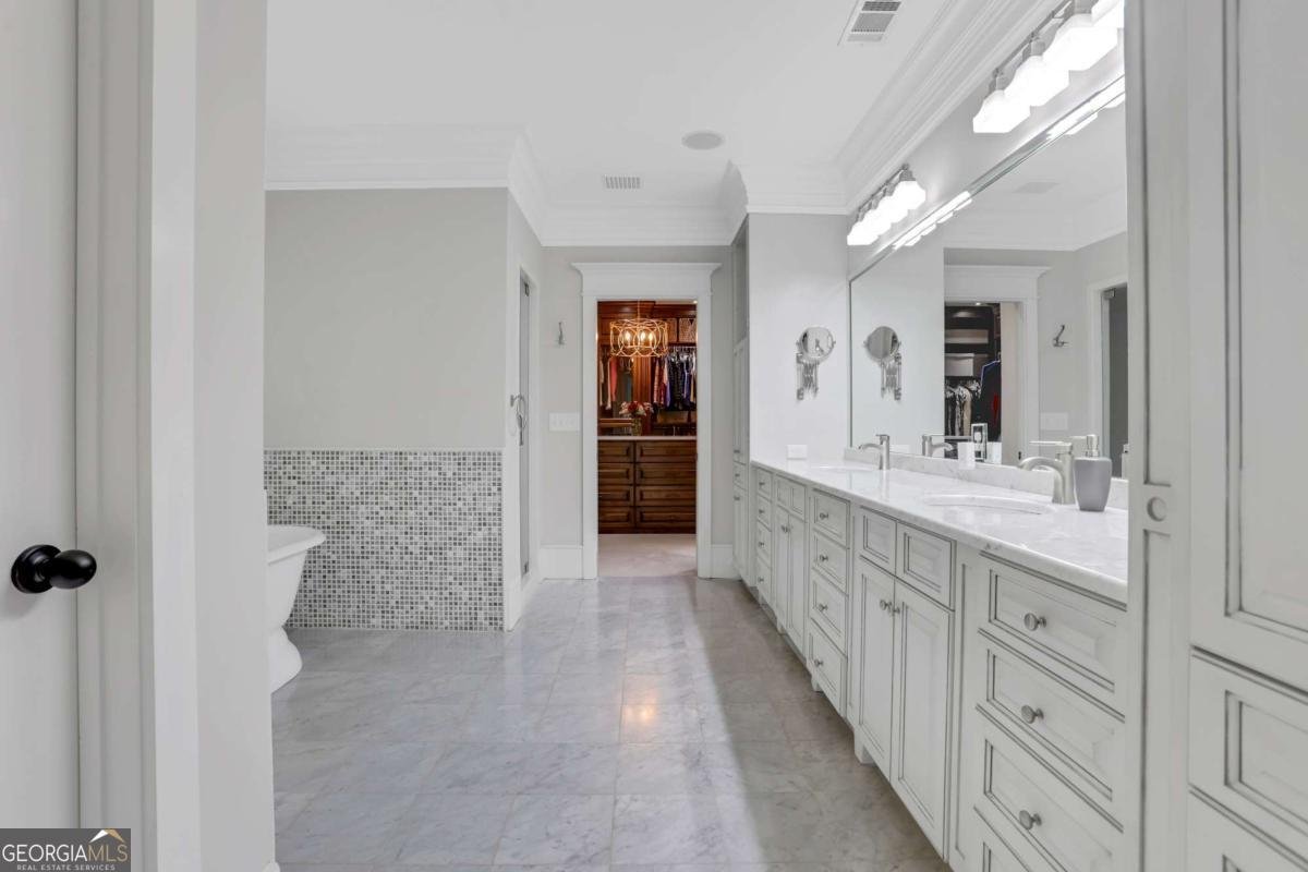 1326 Lanier Boulevard Atlanta - 46