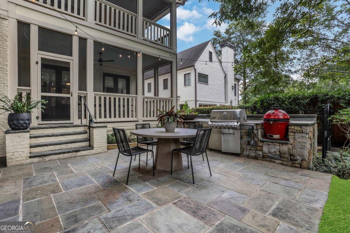 1326 Lanier Boulevard Atlanta - 72