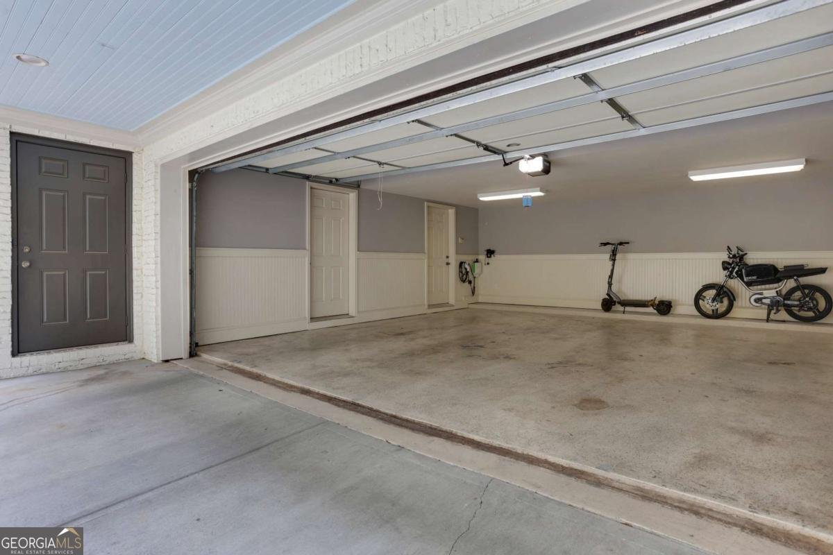1326 Lanier Boulevard Atlanta - 76