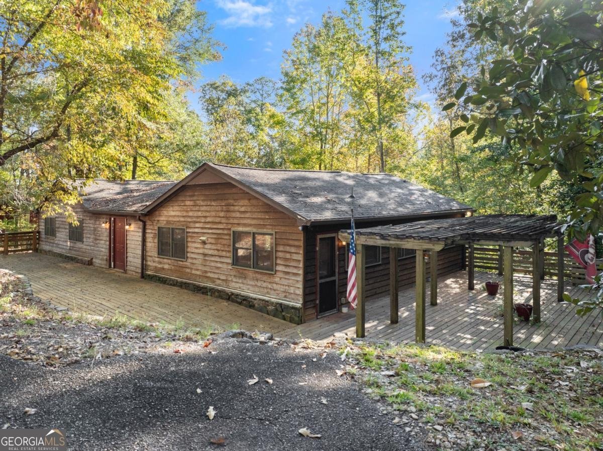 773 Shorewood Circle Toccoa - main photo