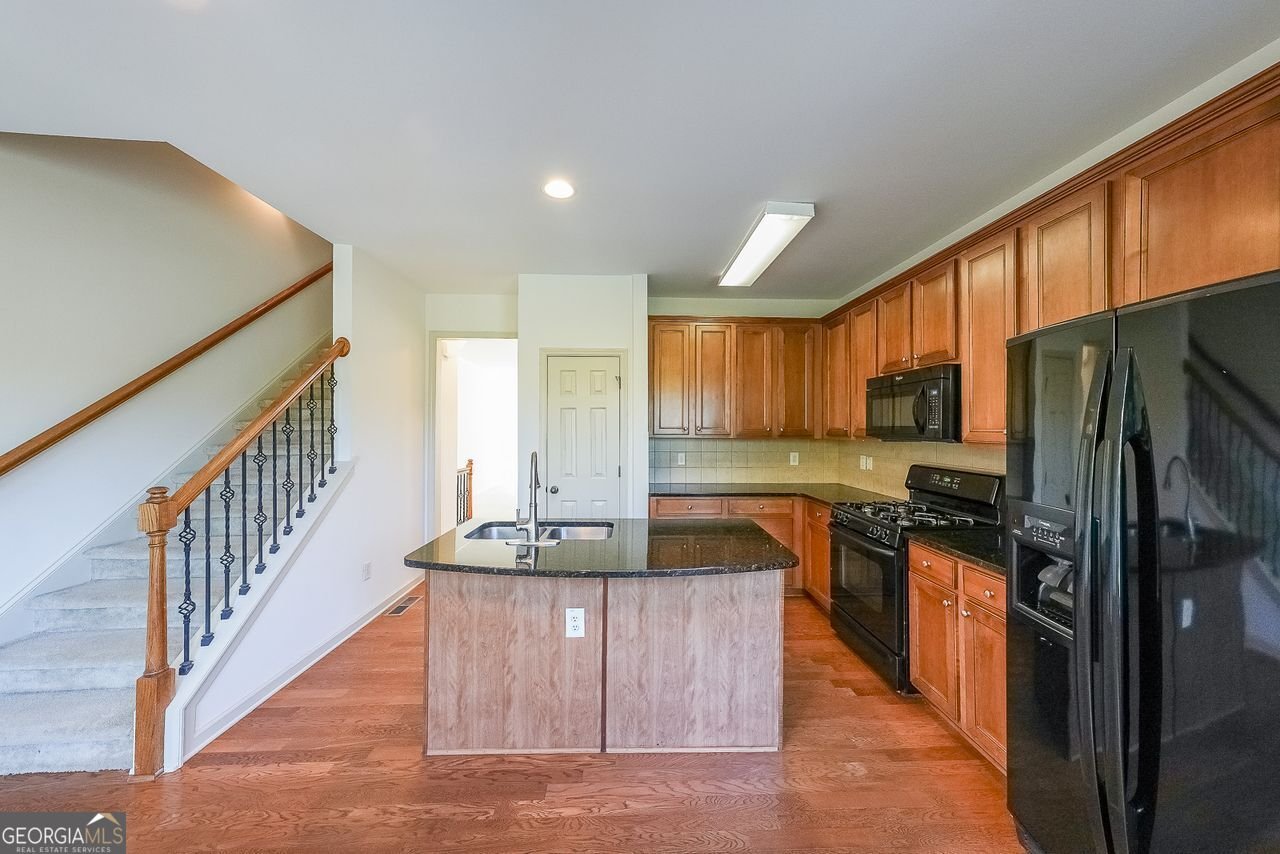 671 Village Field Suwanee - 12
