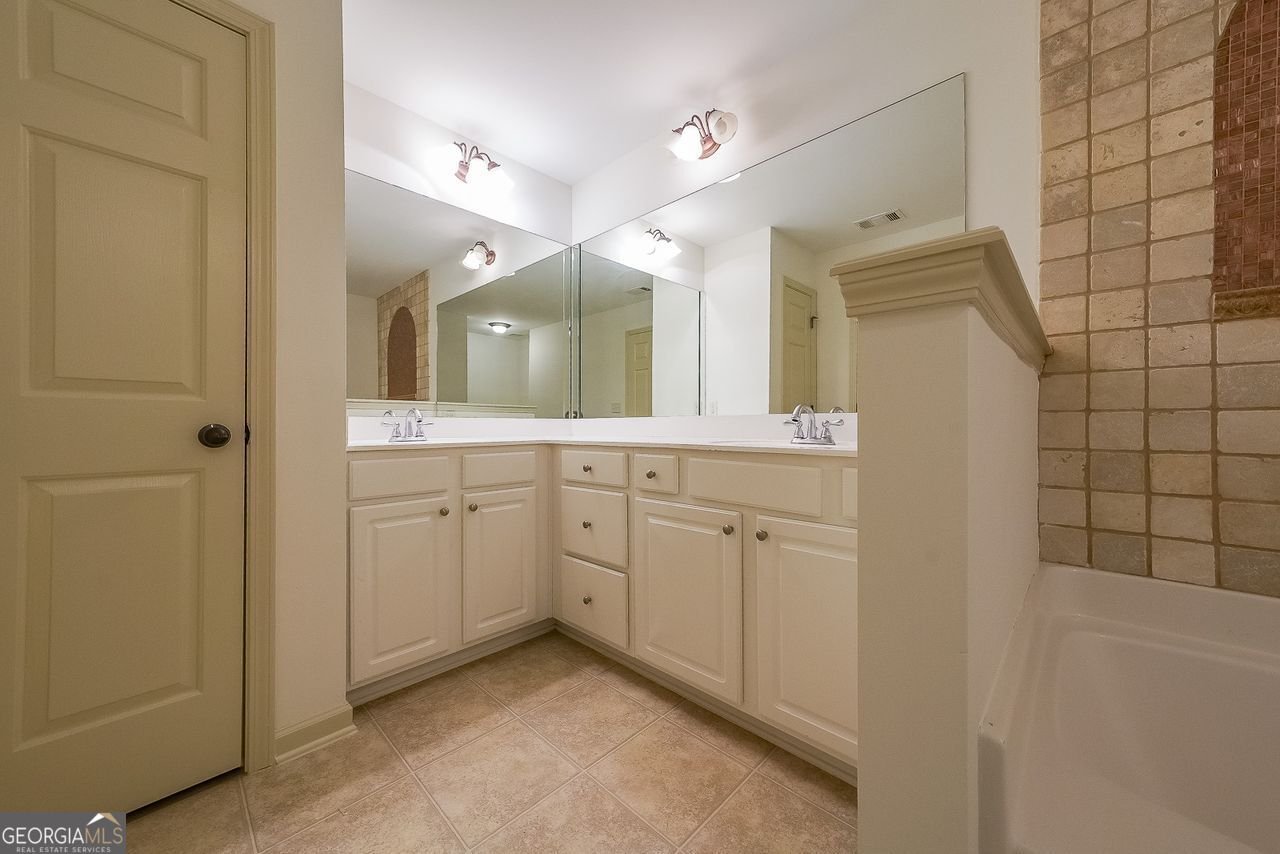 671 Village Field Suwanee - 22