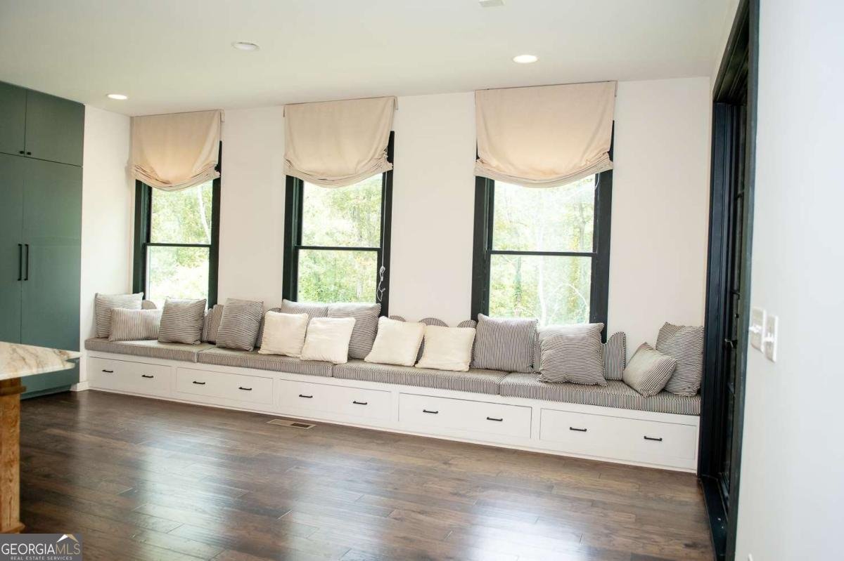 1569 Dabbs Bridge Road Dallas - 23