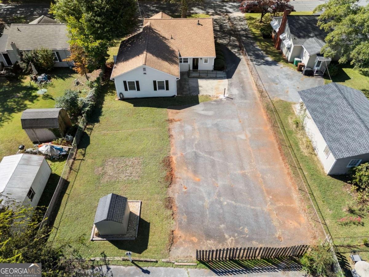 120 MAYBELLE Street Cartersville - 11