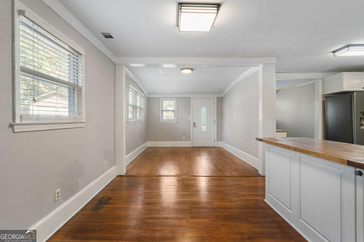 120 MAYBELLE Street Cartersville - 29