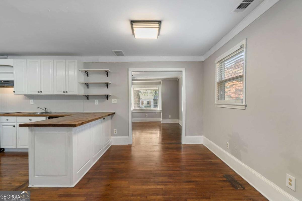 120 MAYBELLE Street Cartersville - 33