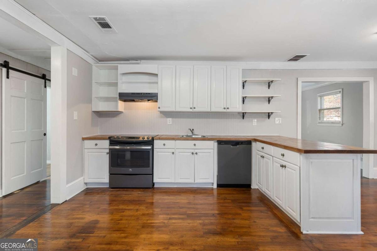 120 MAYBELLE Street Cartersville - 38