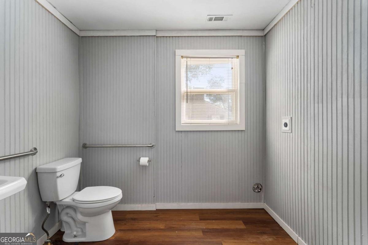 120 MAYBELLE Street Cartersville - 44