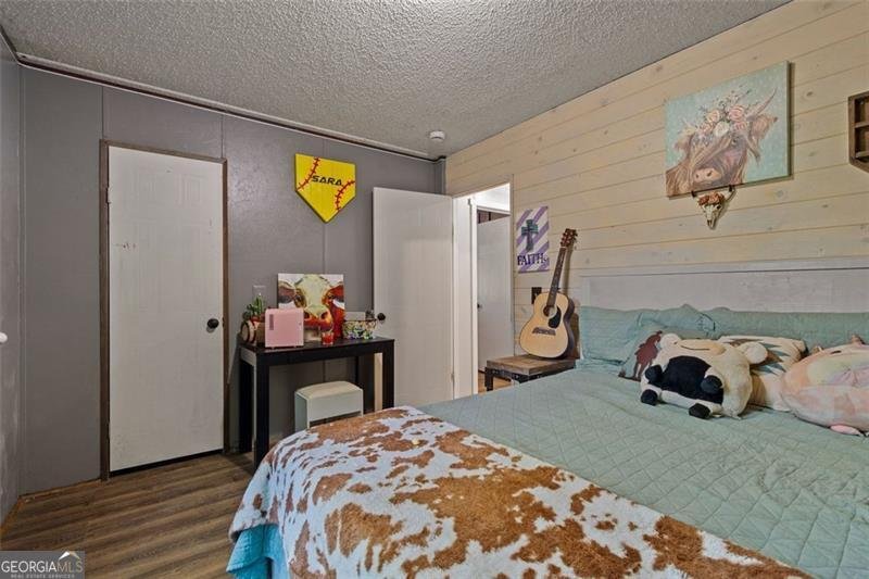 610 Old Henry Grady Road Dawsonville - 27