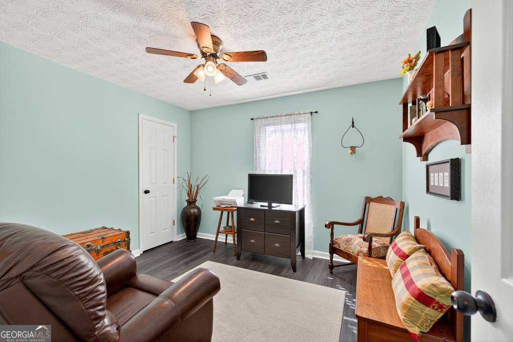 933 Justin Drive Winder - 22