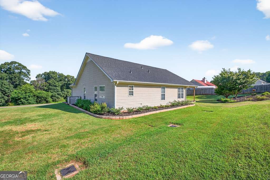 933 Justin Drive Winder - 27