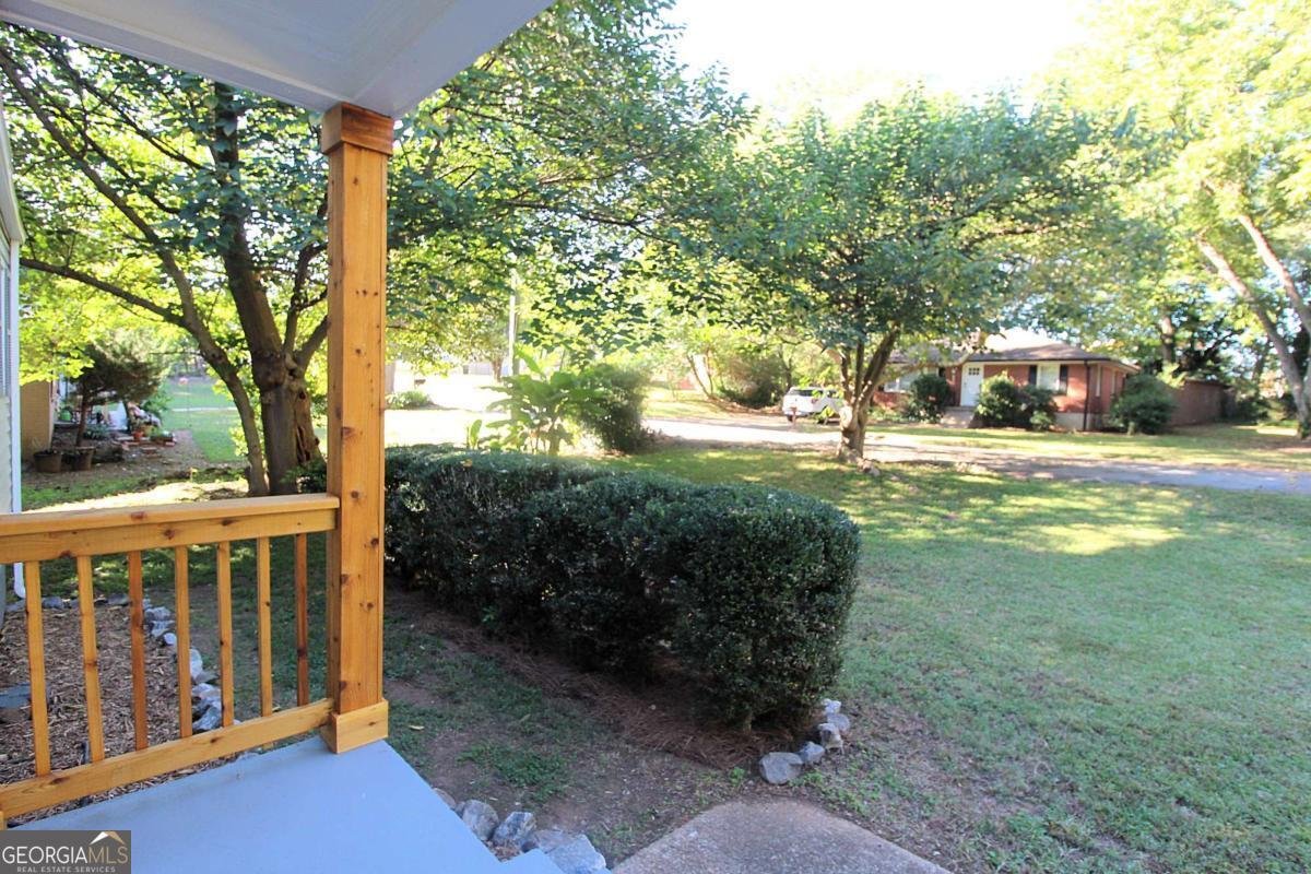 1824 Crestridge Drive Marietta - 8