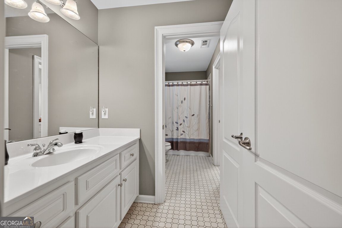 310 Hunting Hills Drive Braselton - 37