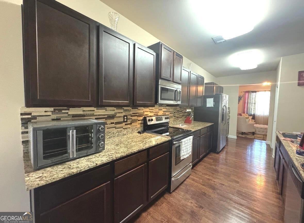 8490 Glenview Street Douglasville - 8