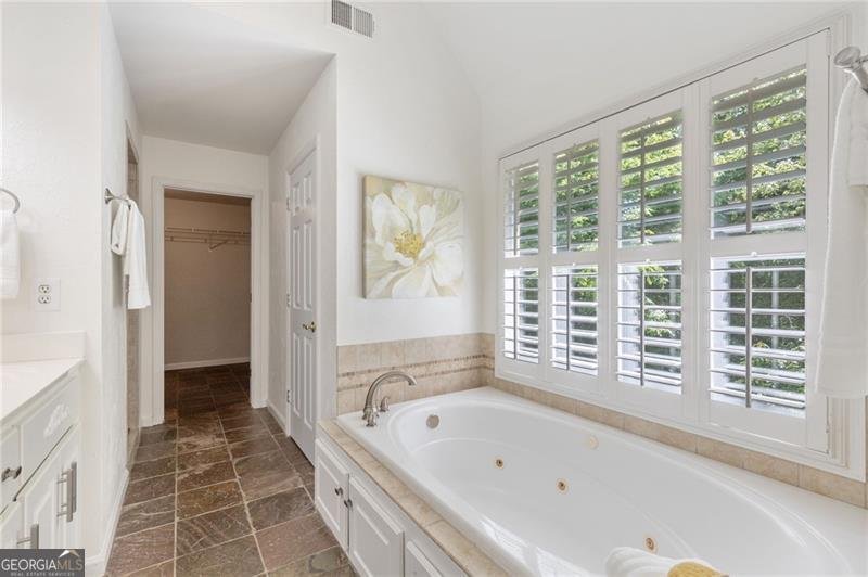 3310 Chartwell Boulevard Suwanee - 25