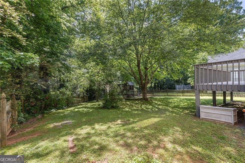 3310 Chartwell Boulevard Suwanee - 34