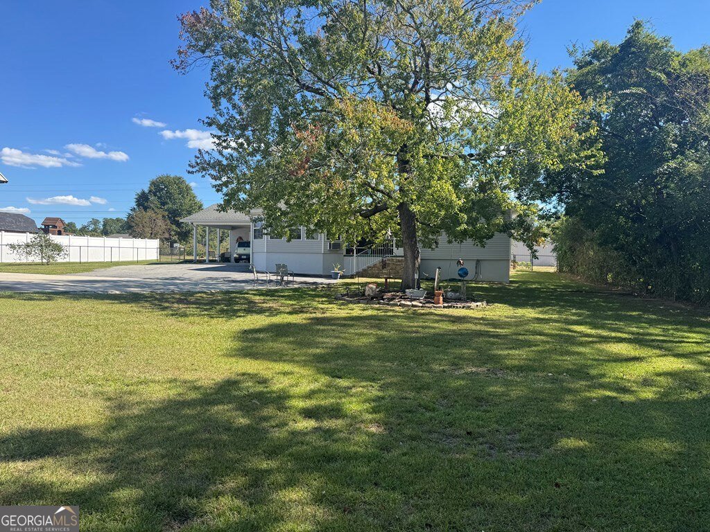 2214 Love Avenue Tifton - 57