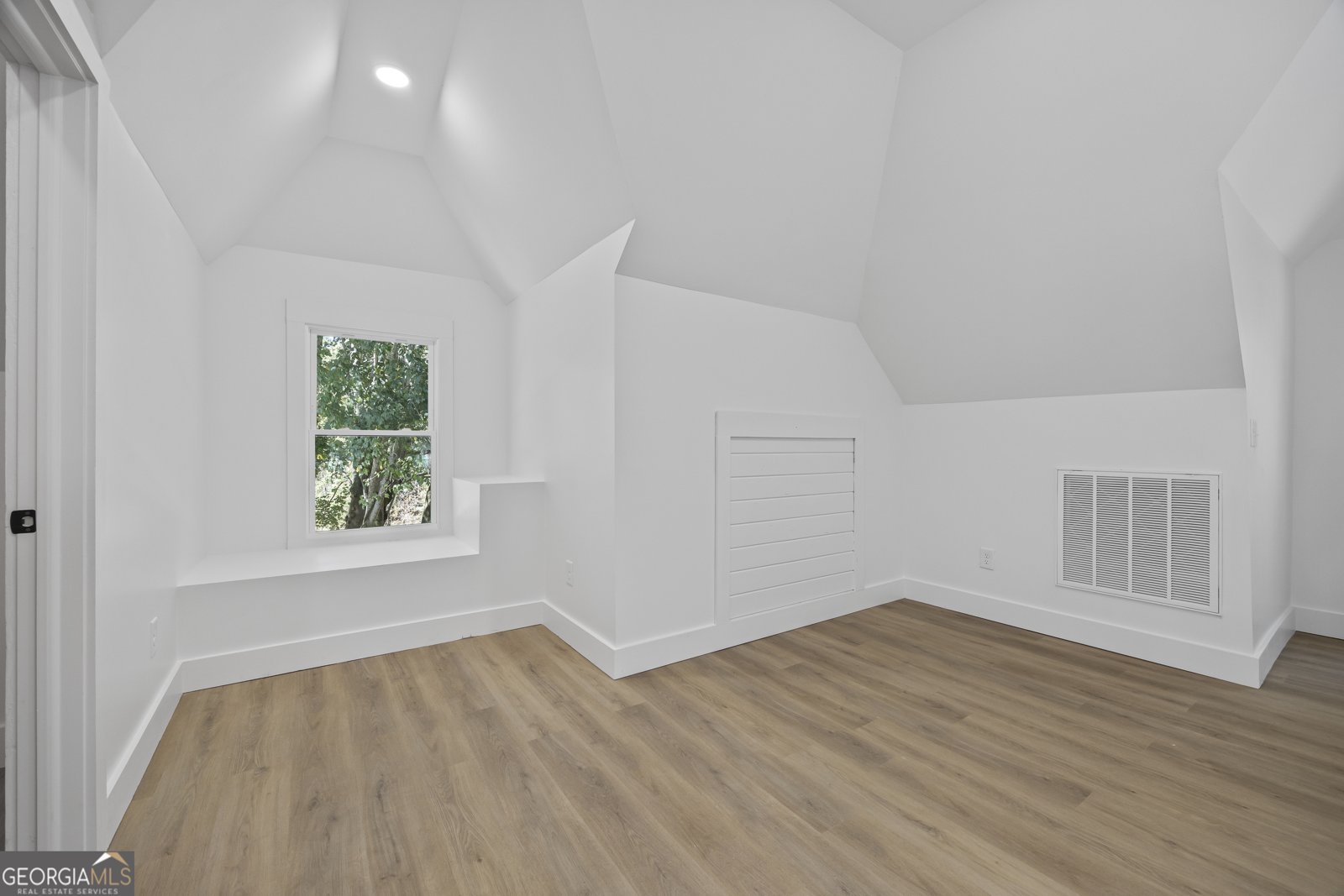 9403 Skitts Mountain Drive Lula - 52