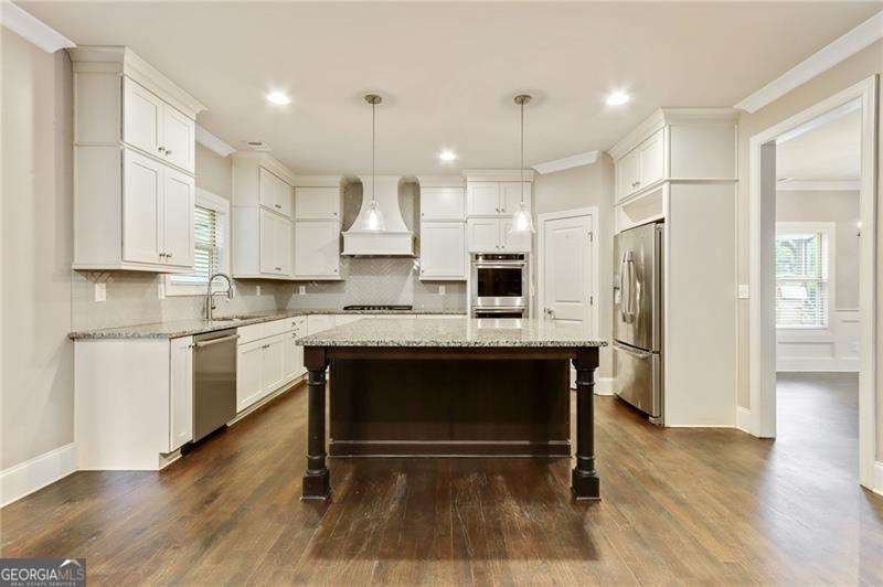 3821 Chamblee Dunwoody Road Atlanta - 11