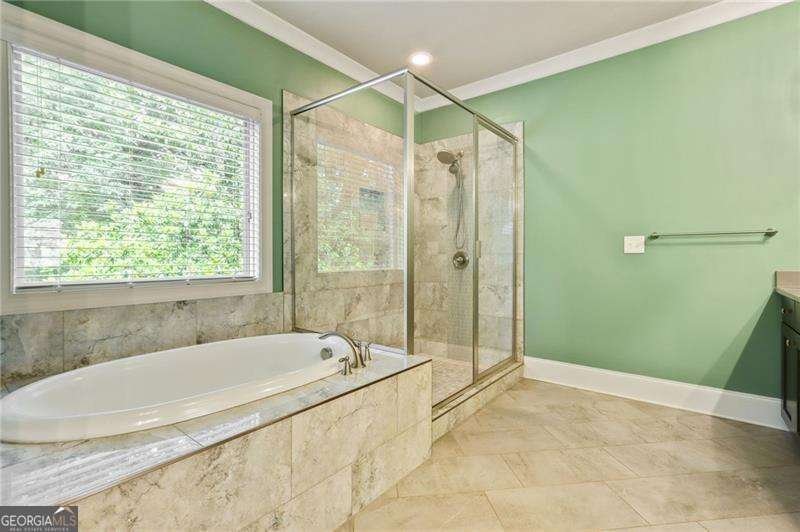 3821 Chamblee Dunwoody Road Atlanta - 26