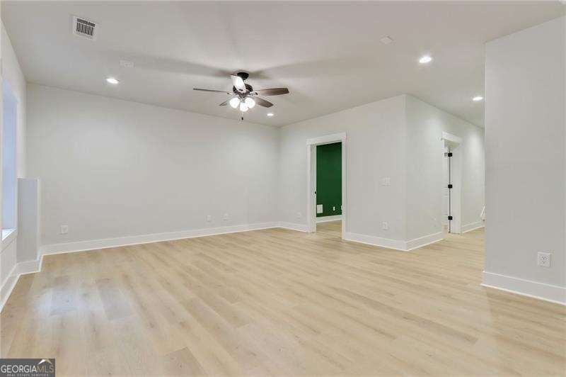 3821 Chamblee Dunwoody Road Atlanta - 40