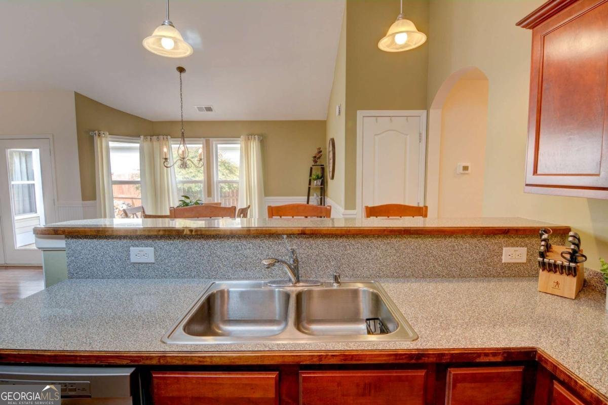 4910 CARSON GLEN Lane Acworth - 2