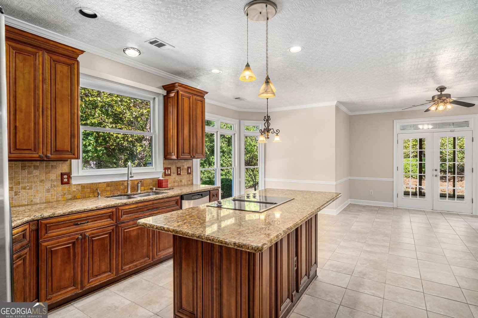 560 Sweet Stream Trace Johns Creek - 10