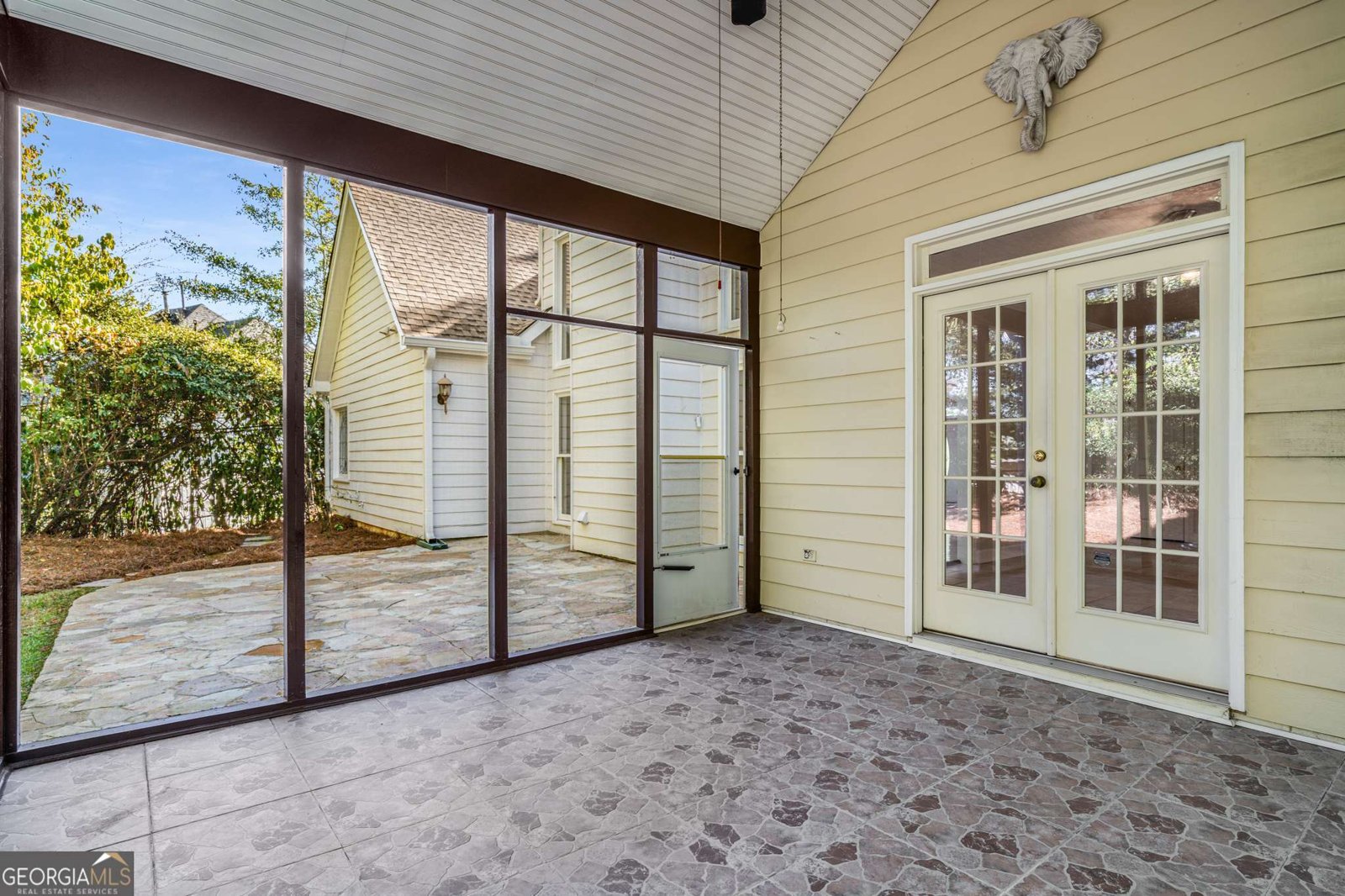 560 Sweet Stream Trace Johns Creek - 14