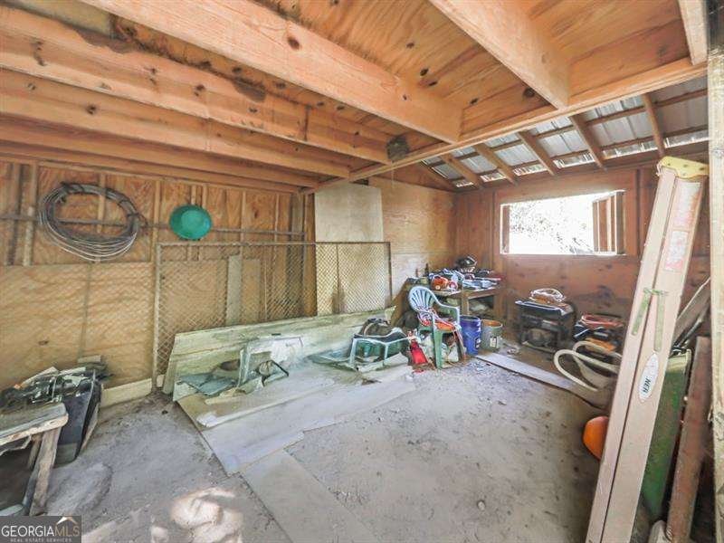 1166 Upper Sweetwater Trail White - 22