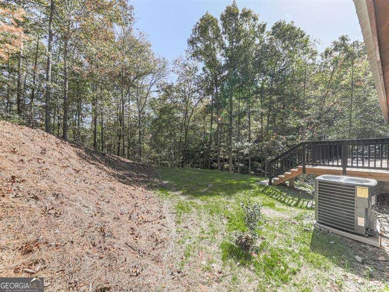 1166 Upper Sweetwater Trail White - 25